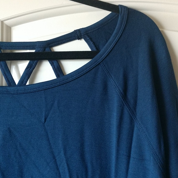 BLACK, not blue, Avia long sleeve yoga top xxl/ 2xg (20) BLACK - Picture 2 of 8